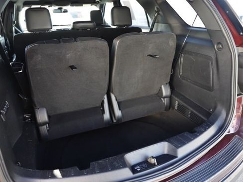 Used 2019 Ford Explorer Sport image 7