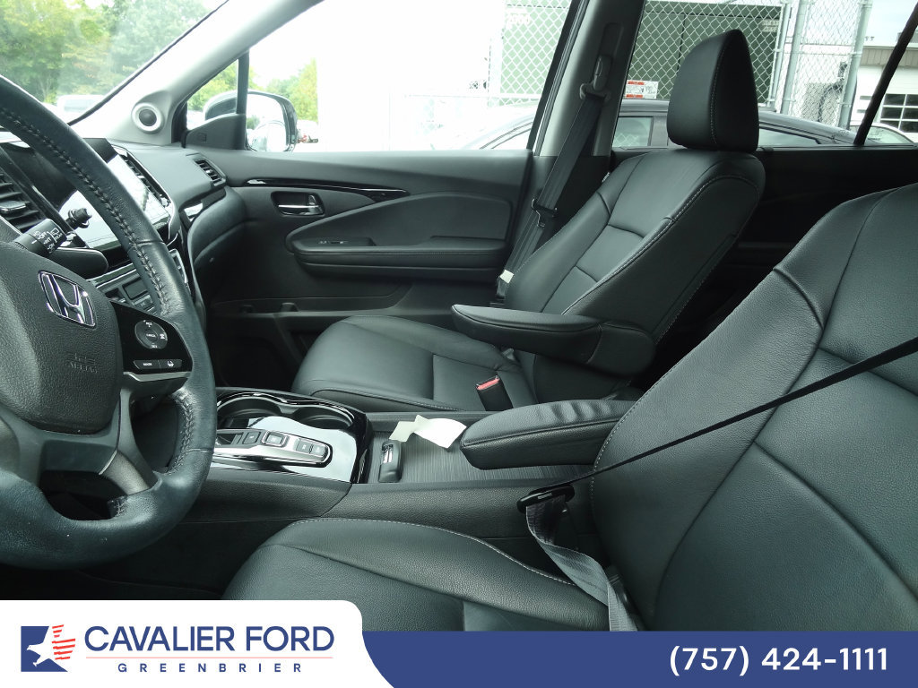 Used 2021 Honda Pilot Touring image 8