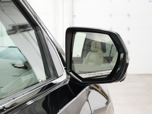 Used 2021 Cadillac Escalade Premium Luxury Platinum image 41