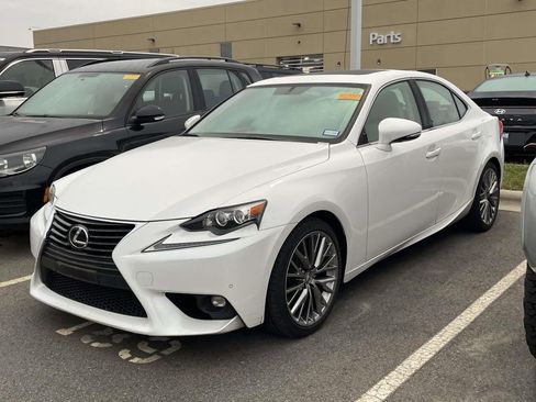 Used 2015 Lexus IS 250 w/ Navigation System Package image 2