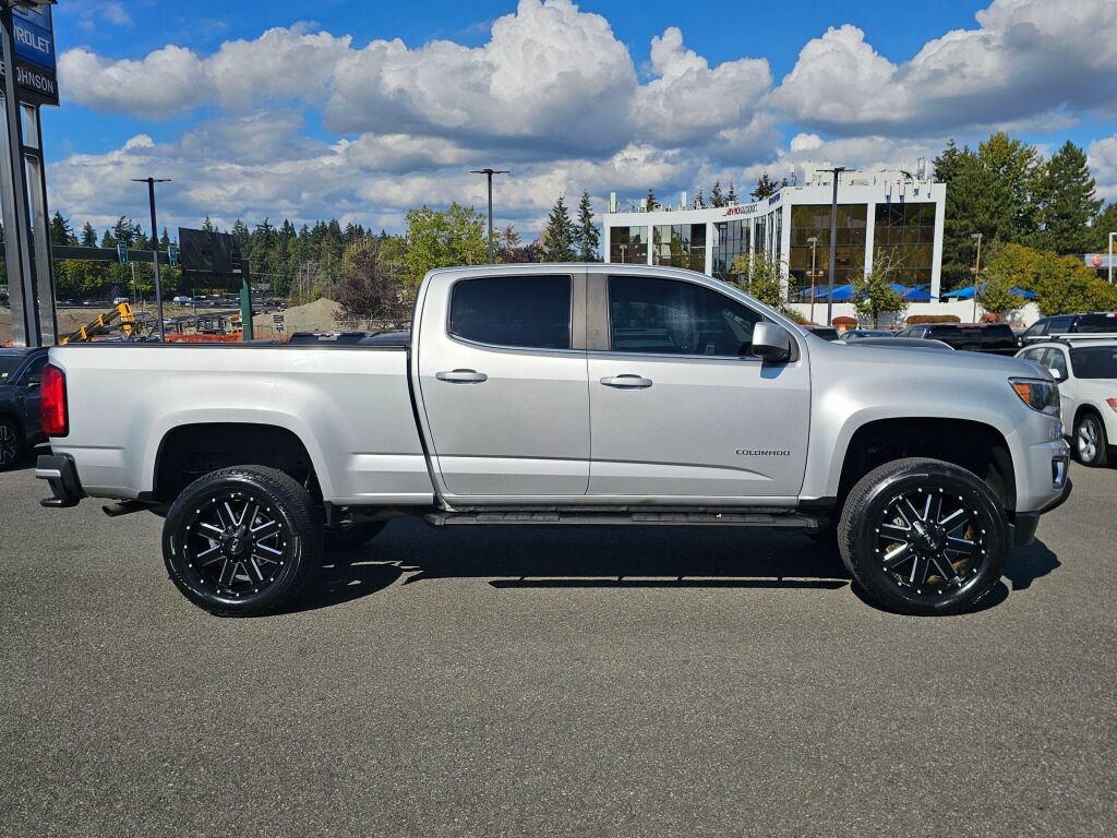 Used 2017 Chevrolet Colorado LT w/ LT Convenience Package AWD/4WD image 3