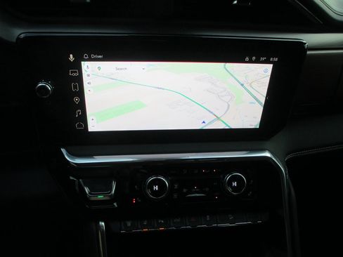 Certified 2025 GMC Sierra 2500 Denali Ultimate image 32