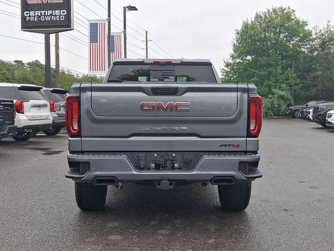 Used 2022 GMC Sierra 1500 AT4 w/ AT4 Premium Package image 5
