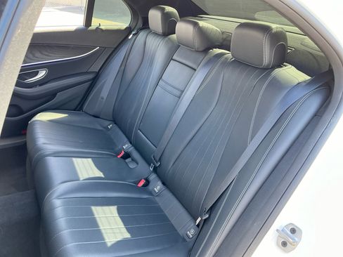 Used 2022 Mercedes-Benz E 350 Sedan w/ AMG Line Exterior image 19
