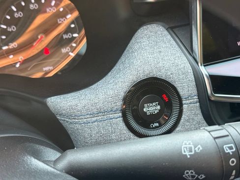Used 2024 Jeep Compass Sport AWD/4WD image 19