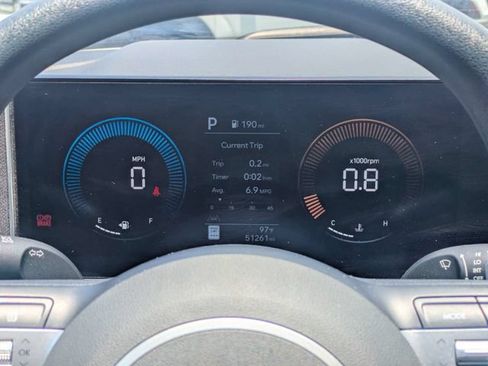Used 2025 Hyundai Sonata SEL FWD image 29