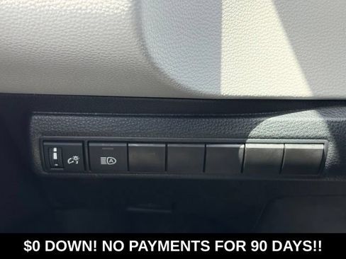 Used 2023 Toyota Corolla LE FWD image 19