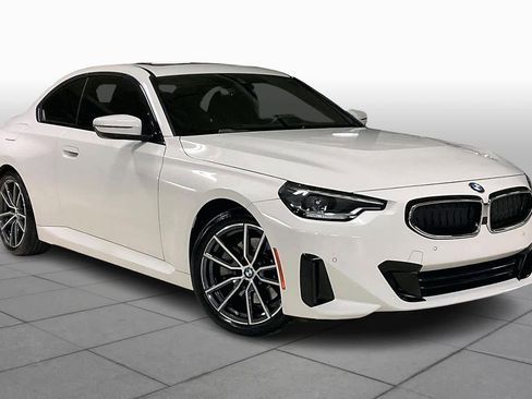 Used 2024 BMW 230i Coupe w/ Convenience Package image 2
