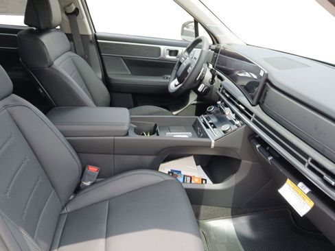 New 2026 Hyundai Santa Fe Limited FWD image 15