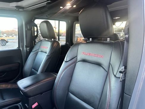 Used 2019 Jeep Wrangler Unlimited Rubicon image 19