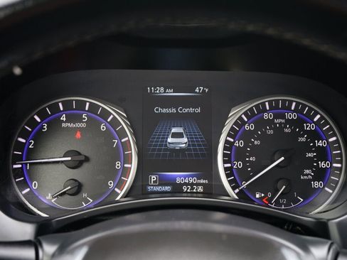 Used 2017 INFINITI Q60 3.0t image 23