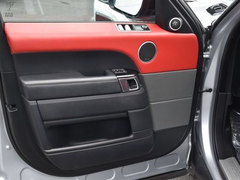 Used 2019 Land Rover Range Rover Sport HSE Dynamic AWD/4WD image 15