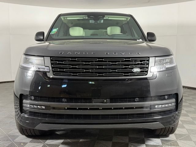 New 2026 Land Rover Range Rover Long Wheelbase Autobiography AWD/4WD image 9