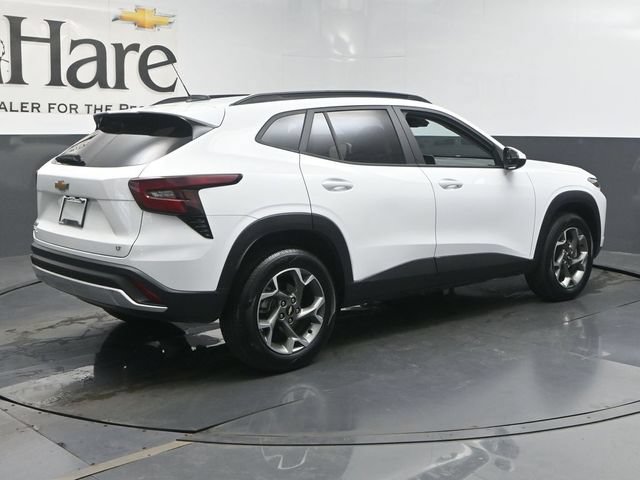 Used 2025 Chevrolet Trax LT FWD image 54