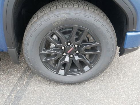 New 2026 GMC Sierra 1500 Elevation w/ Elevation Premium Package image 5