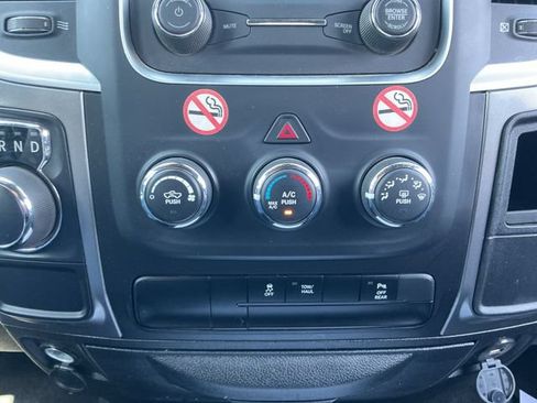 Used 2024 RAM 1500 Warlock RWD image 16