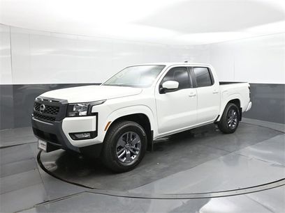 New 2025 Nissan Frontier SV w/ SV Convenience Package