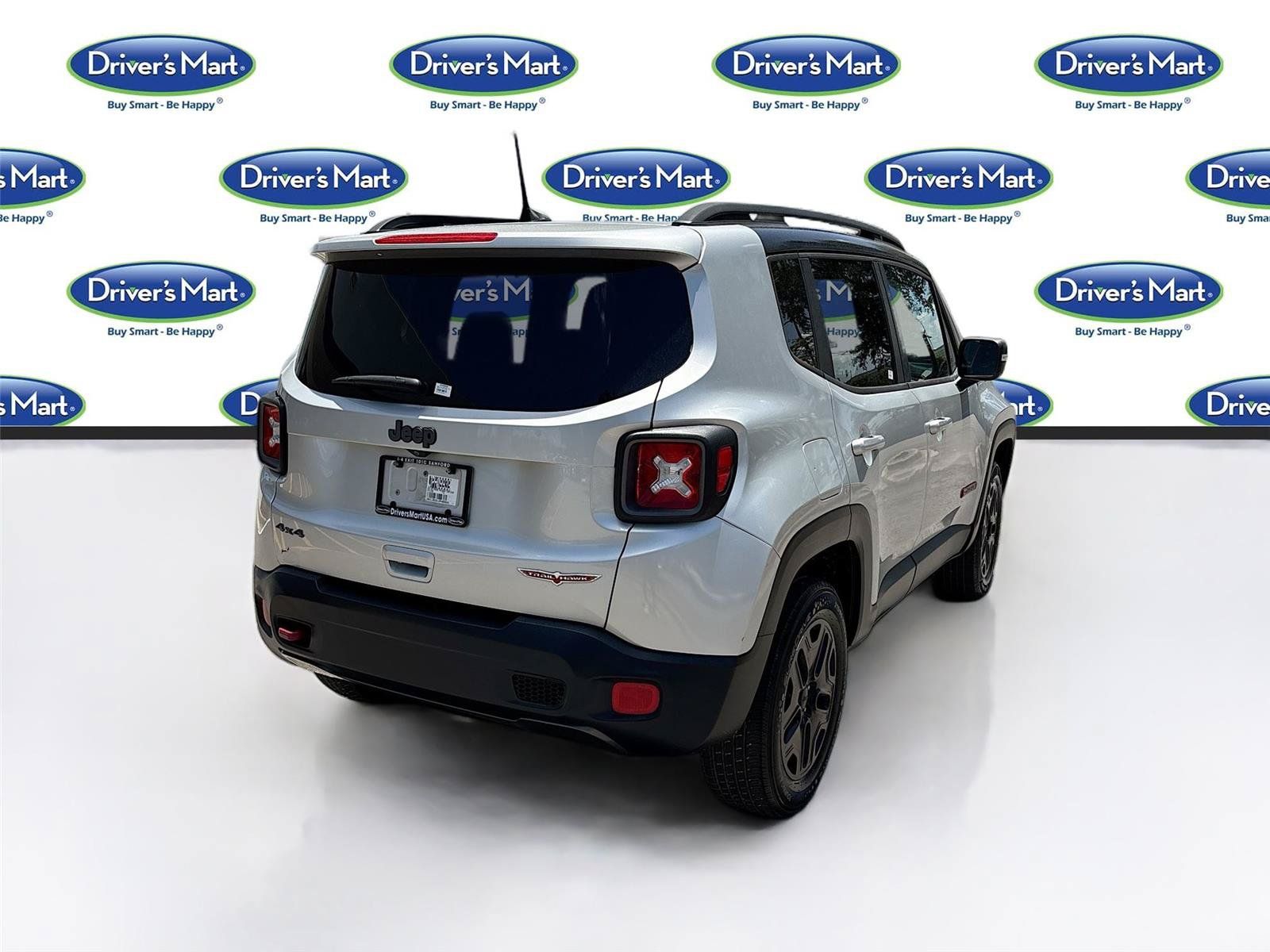 Used 2018 Jeep Renegade Trailhawk w/ UConnect 8.4 Nav Group AWD/4WD image 7