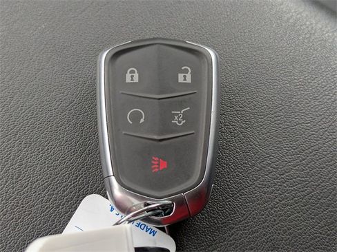 Certified 2025 Cadillac XT5 Premium Luxury image 36