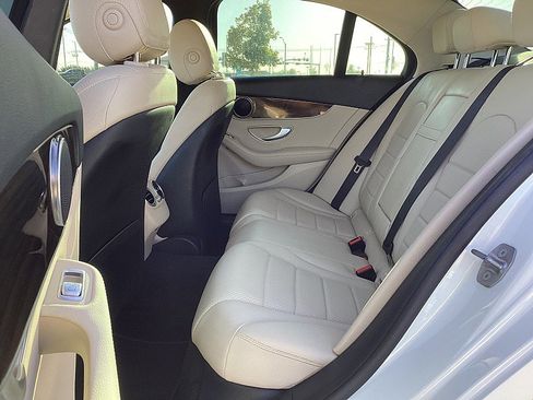 Used 2021 Mercedes-Benz C 300 Sedan image 15