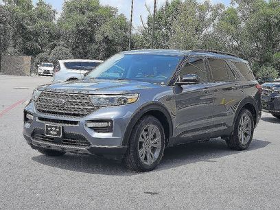 Used 2022 Ford Explorer XLT w/ Equipment Group 202A