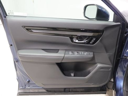 Used 2026 Honda CR-V EX-L image 13