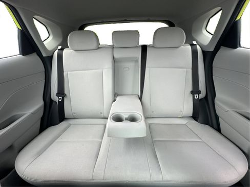 Certified 2025 Hyundai Kona SEL AWD/4WD image 13
