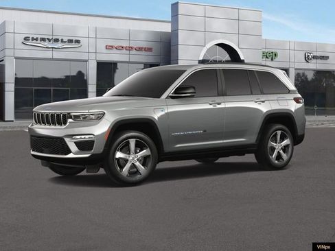Used 2024 Jeep Grand Cherokee Limited 4xe w/ Luxury Tech Group II image 2