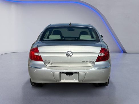 Used 2008 Buick LaCrosse CXS w/ Driver Confidence Package FWD image 9