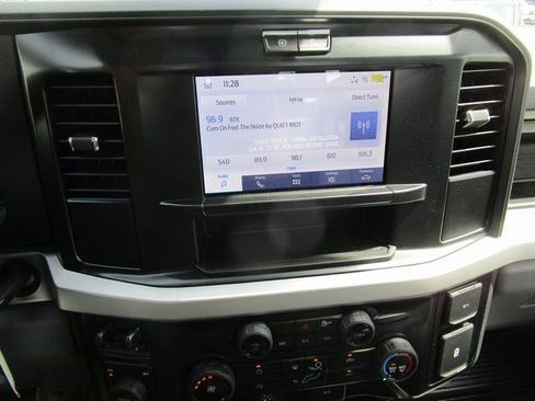 New 2025 Ford F250 XL w/ FX4 Off-Road Package image 34