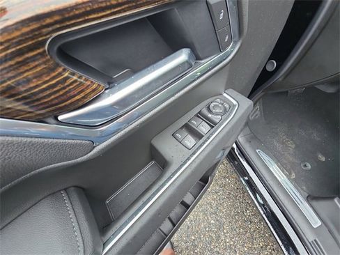 New 2026 GMC Sierra 1500 Elevation image 24