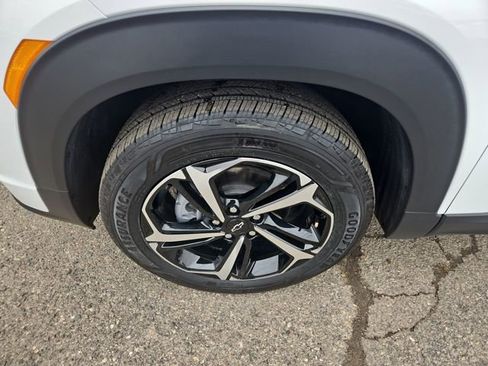 Used 2023 Chevrolet TrailBlazer RS w/ Convenience Package image 20