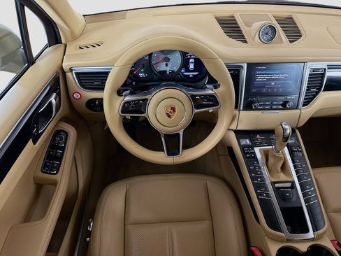 Used 2017 Porsche Macan S AWD/4WD image 10