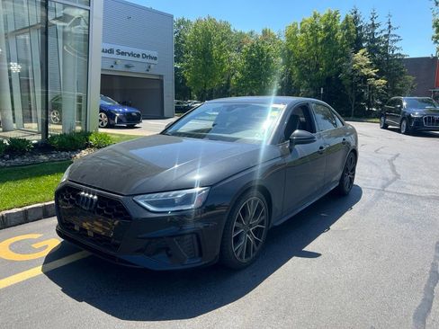 Used 2023 Audi S4 Premium Plus w/ Premium Plus Package AWD/4WD image 3