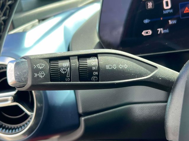 Used 2024 Chevrolet Equinox EV LT FWD image 23
