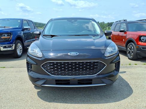 Used 2022 Ford Escape SE AWD/4WD image 2