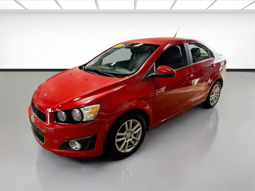Used 2013 Chevrolet Sonic LT w/ Wheels and Fog Lamp Package FWD image 1