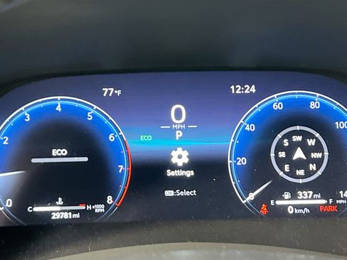 Used 2023 Toyota Highlander Platinum FWD image 23