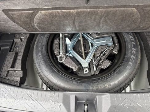 Used 2024 Subaru Crosstrek 2.0i Premium image 35