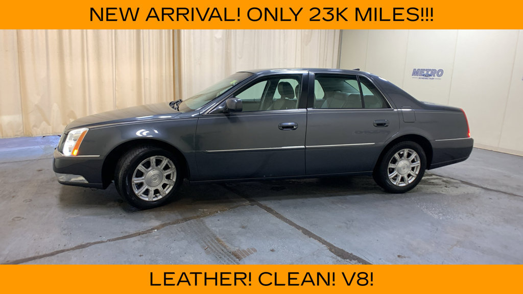 Used 2011 Cadillac DTS FWD image 6