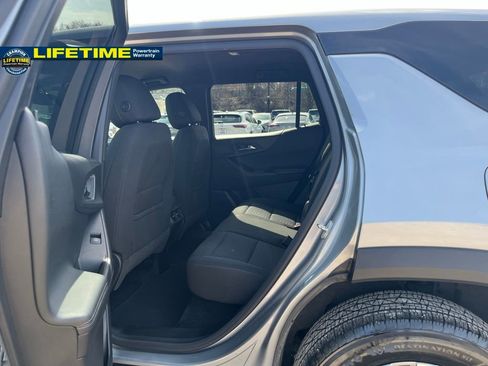 Used 2025 Chevrolet Equinox LT image 27