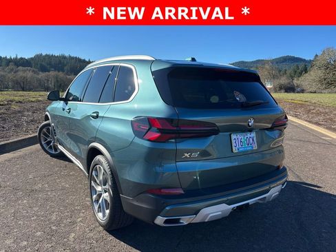 Used 2025 BMW X5 xDrive40i w/ Premium Package image 17