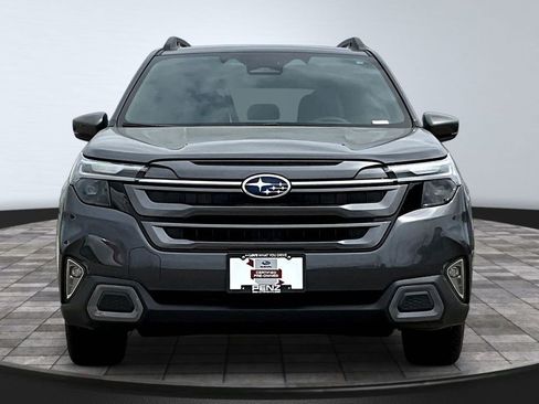 Used 2025 Subaru Forester Limited w/ Popular Package #1 AWD/4WD image 2