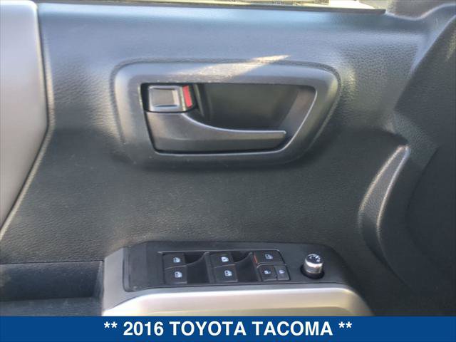 Used 2016 Toyota Tacoma SR5 w/ SR5 Appearance Package (SN) RWD image 11