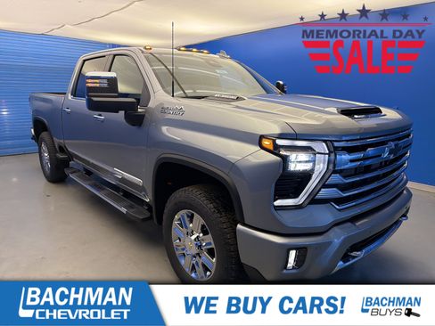New 2026 Chevrolet Silverado 2500 High Country w/ High Country Premium Package AWD/4WD image 1