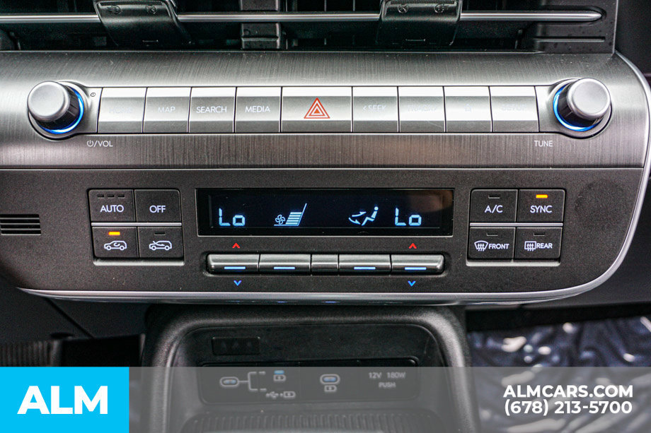 Used 2025 Hyundai Kona SEL FWD image 40
