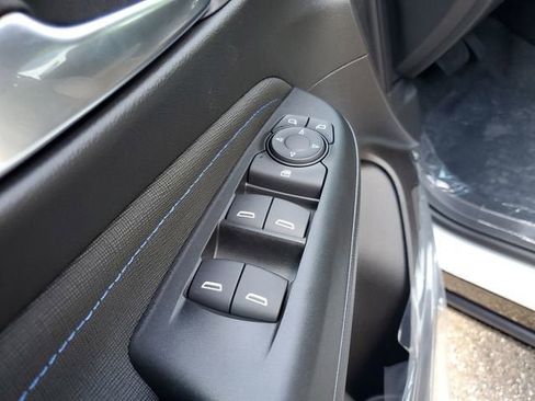 New 2026 Buick Envista Sport Touring w/ Convenience I Package FWD image 17