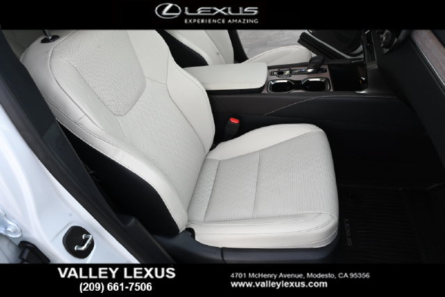 Certified 2026 Lexus RX 350 Premium Plus w/ Accessory Package (P2) FWD image 19