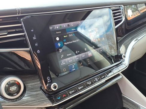 Used 2022 Jeep Wagoneer Series II w/ Premium Group I image 34