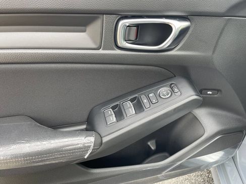 Used 2025 Honda Civic Sport image 7